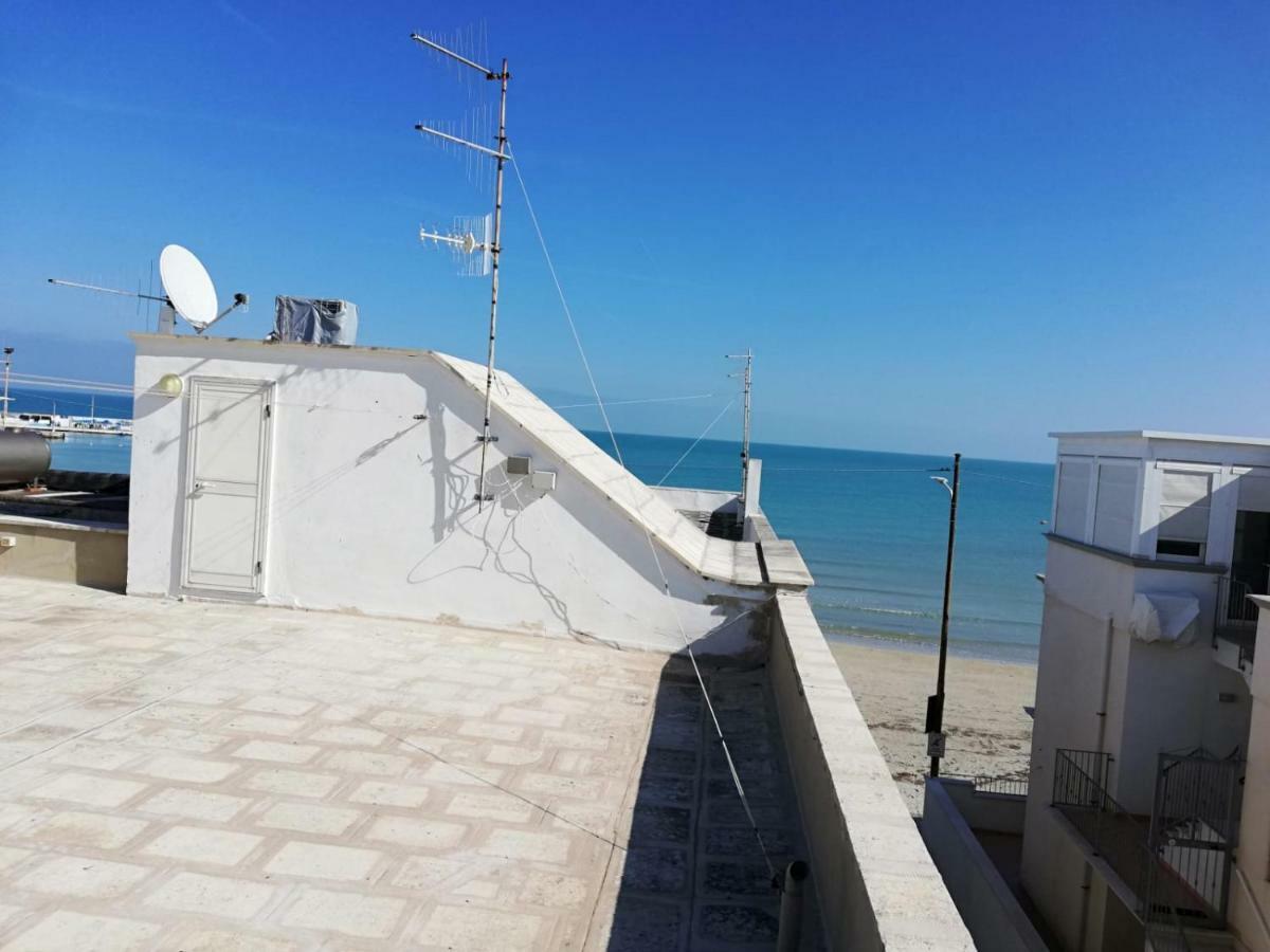 Blue Sea Apartment Torre Canne Esterno foto